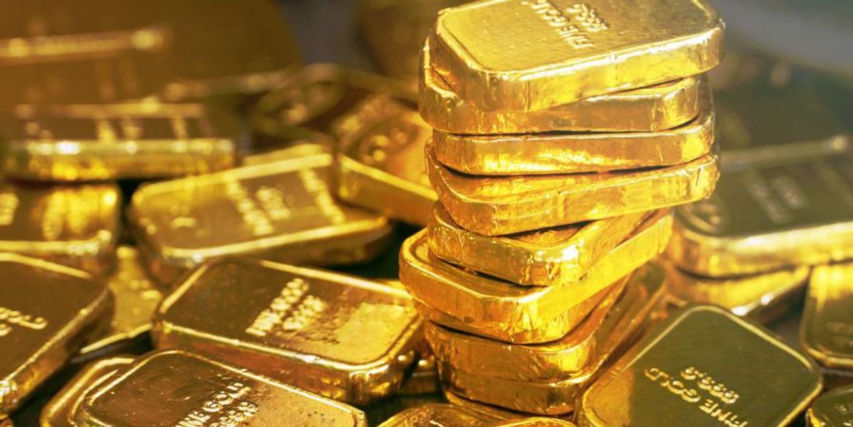 Gold Price Down, Physical Demand Strong — Is it Time to Buy?